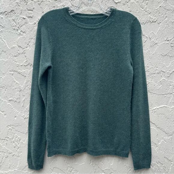 Cashmere Sweater Womens Size XS Green Crew Neck Soft Casual - Picture 1 of 3